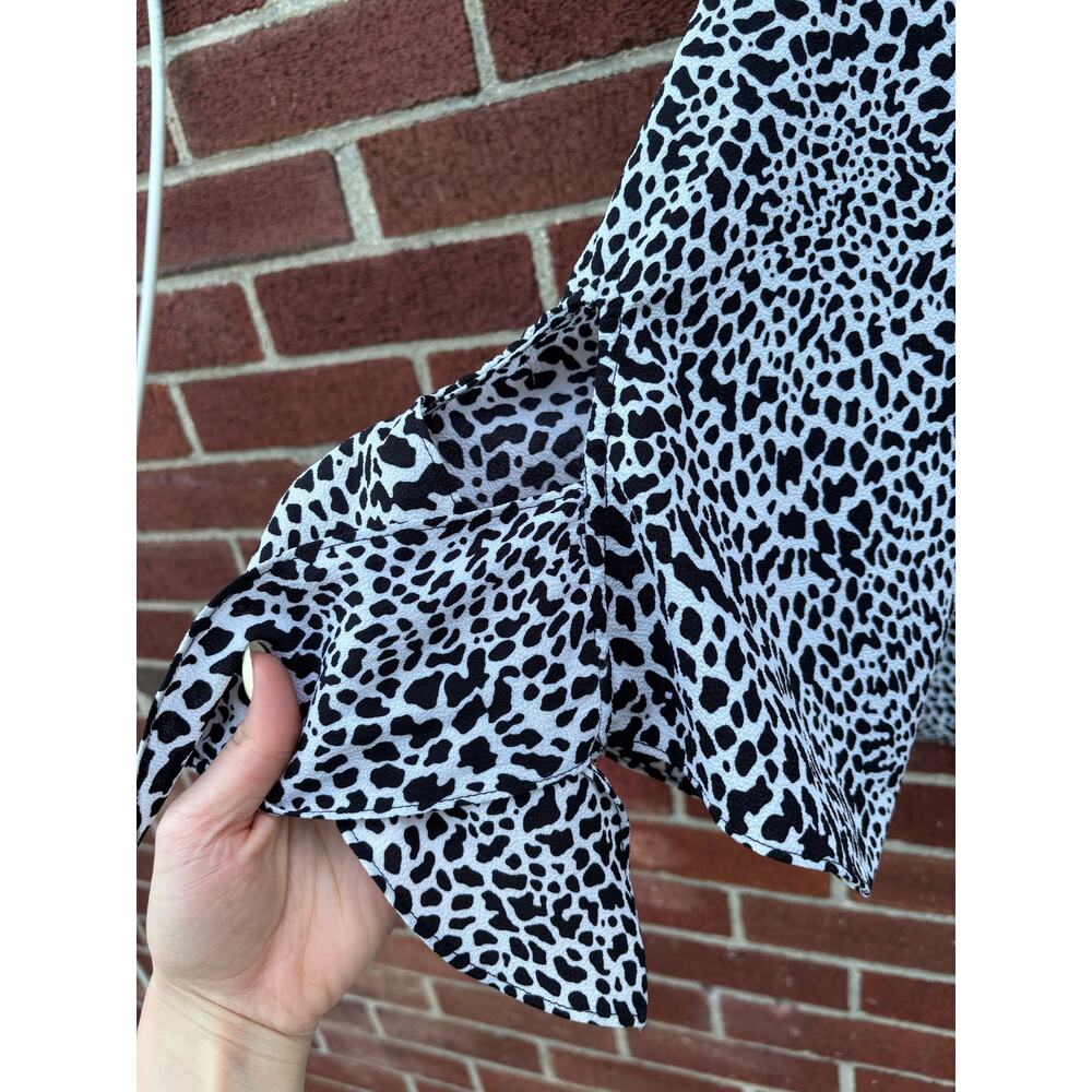 Michael Kors 1X Animal Print Blouse Plus Size Black White Tie Sleeve Top - Picture 5 of 9